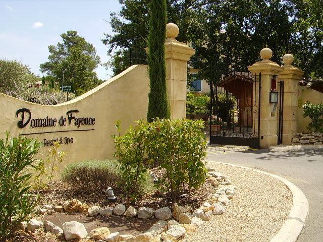 Provencal House In Fayence With Pool & Indoor Spa Værelse billede